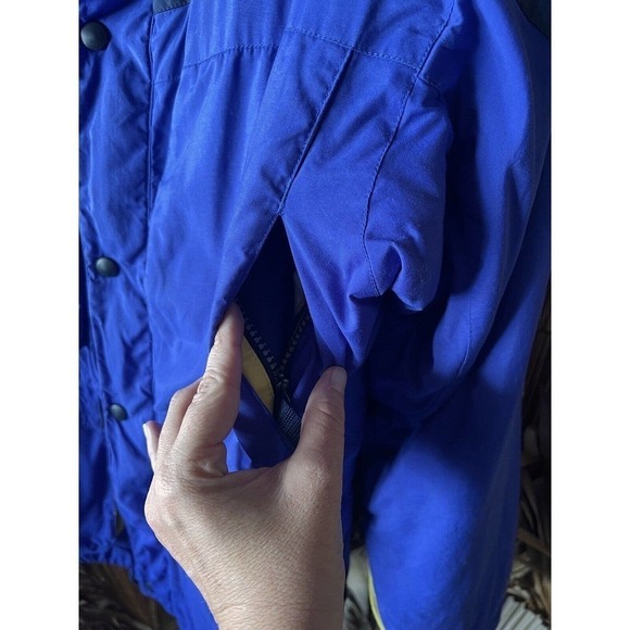 Vintage Mountain Goat Puffer Jacket Coat Blue size Medium - Picture 5 of 8